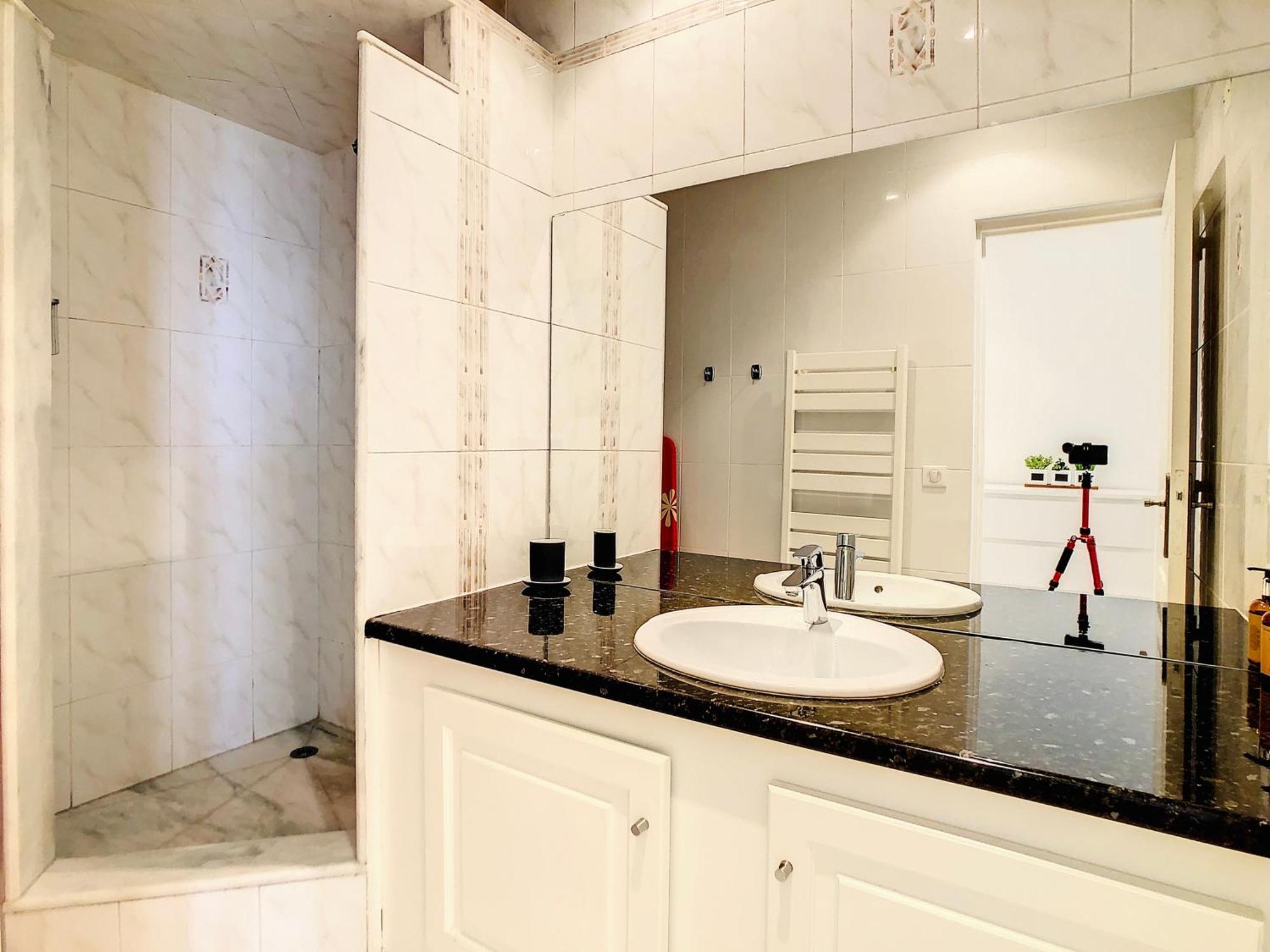 1 Bedroom Flat With Balcony Cannes Center Croisette 6Ppl Extérieur photo